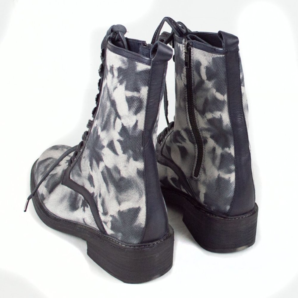 Vintage Foundry Monaris Abstract Tie-Dye Lace Up Boots - Picture 7 of 14